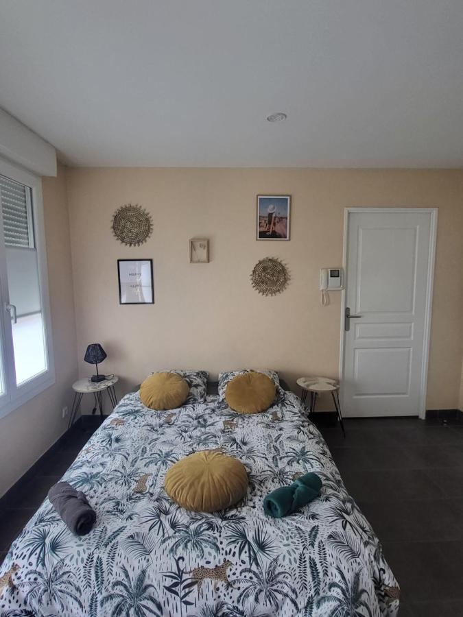 Logement En Hypercentre Dans Une Residence Amiens Exterior photo
